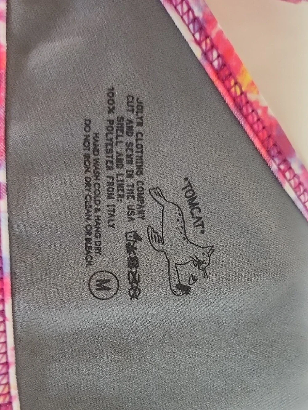 Jolyn Size M "Tomcat" Swim Top - Picture 3 of 3